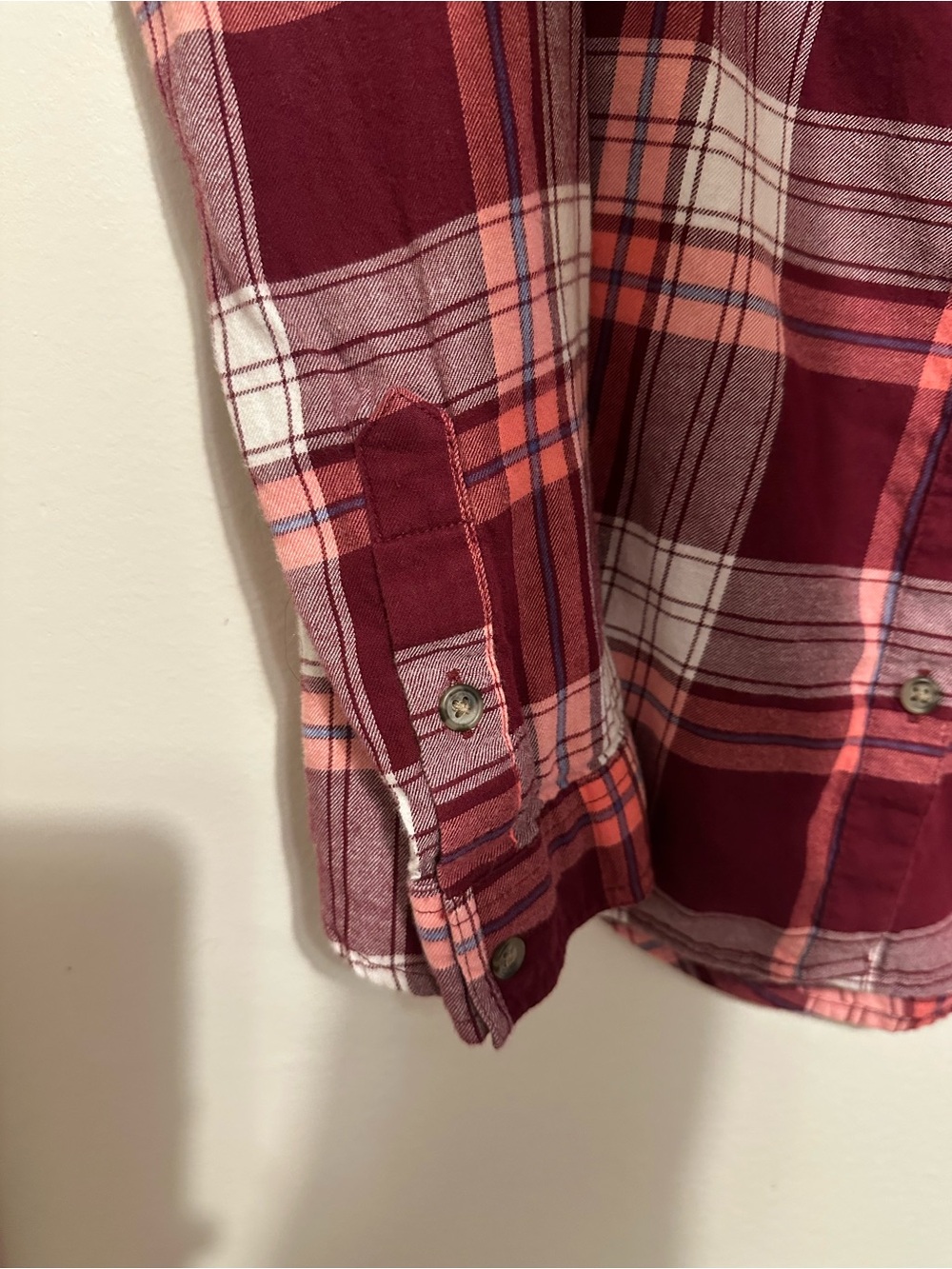 SO Perfect Shirt Women's M Burgundy Pink Plaid Flannel Button Down Relaxed Soft - Picture 6 of 9